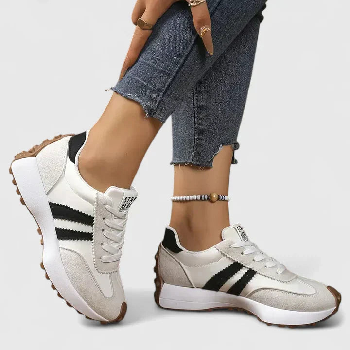 White / 11