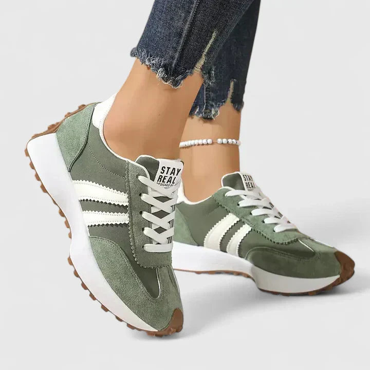 Green / 11