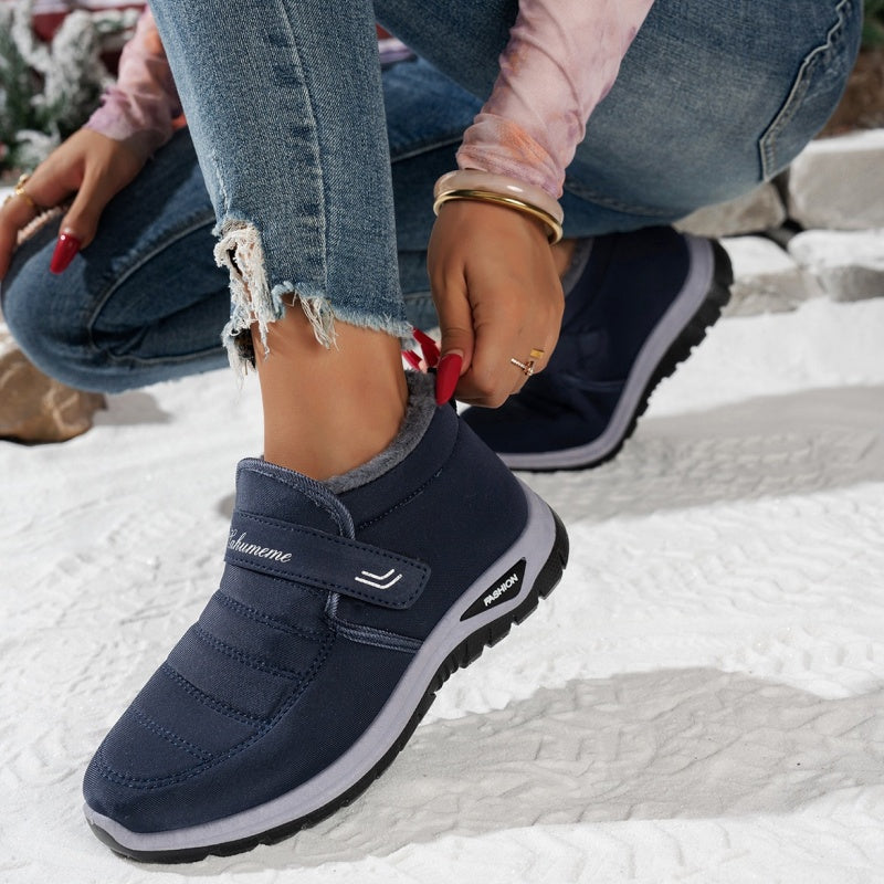 Blue / 11